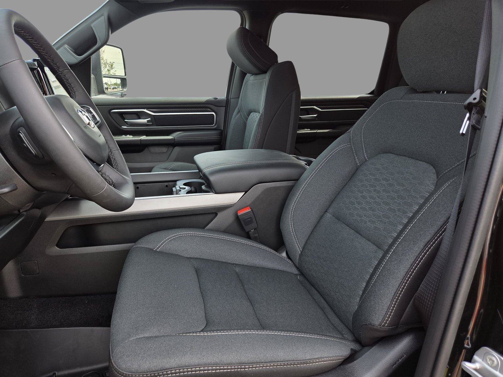 New 2026 RAM 1500 Big Horn AWD/4WD image 18
