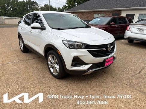 Used 2023 Buick Encore GX Preferred w/ Cold Weather Comfort Package FWD image 1