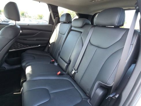 Used 2022 Hyundai Santa Fe Limited FWD image 8