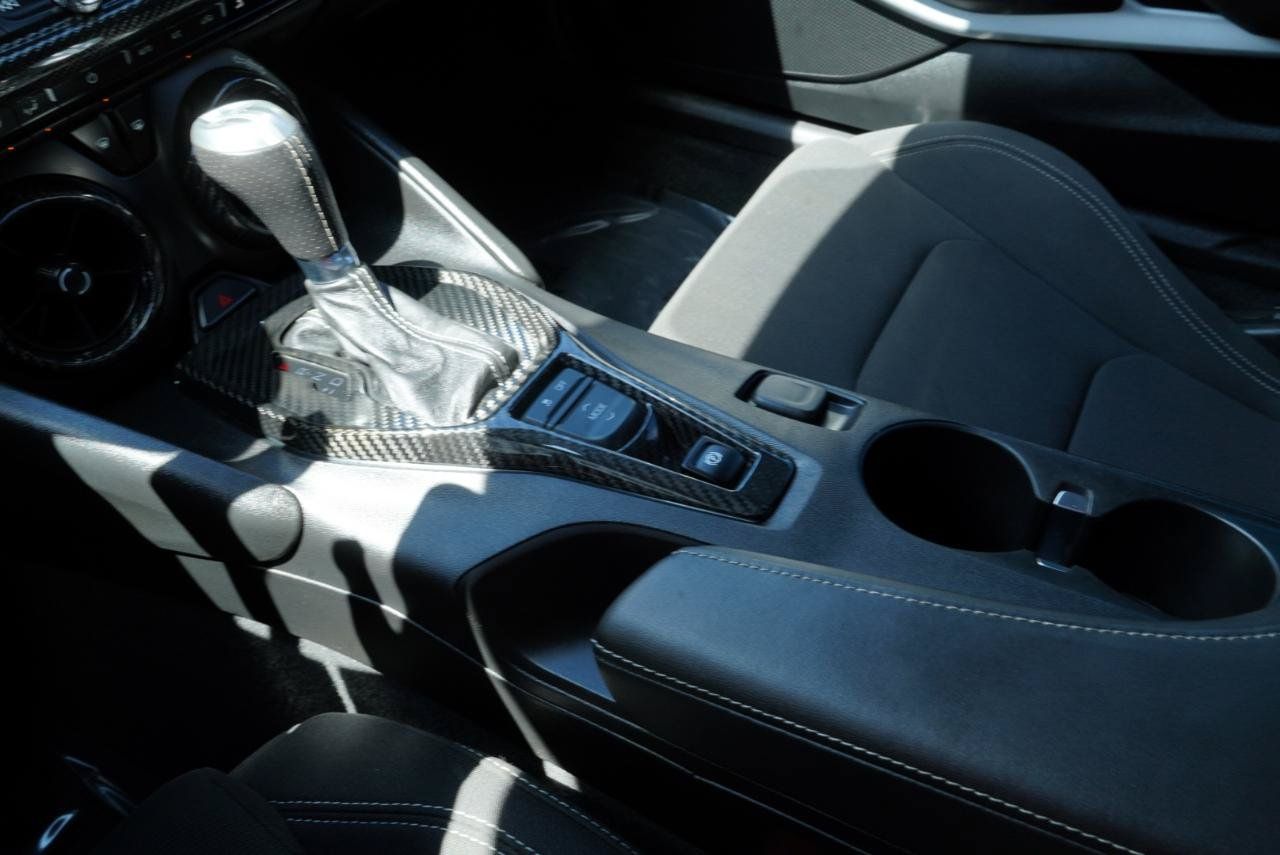 Used 2020 Chevrolet Camaro SS RWD image 39