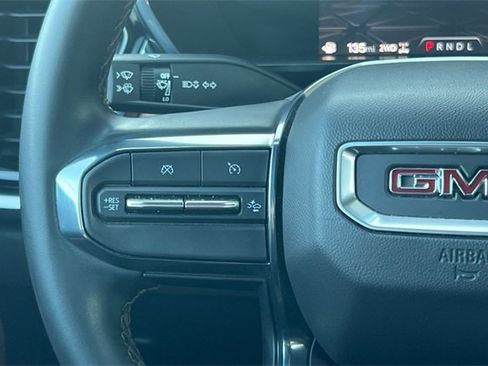 Used 2023 GMC Canyon AT4 image 30