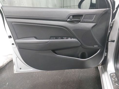 Used 2019 Hyundai Elantra Sport w/ Premium Package 03 image 51