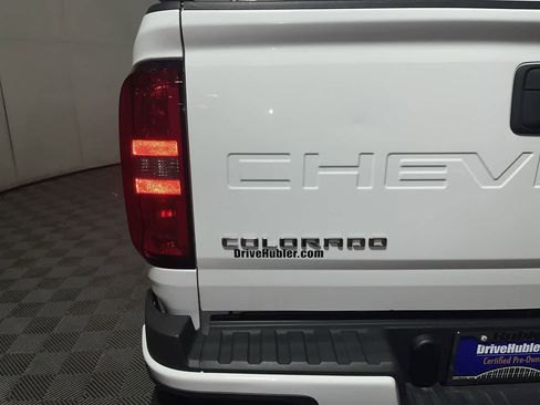 Used 2022 Chevrolet Colorado LT w/ Fleet Safety Package image 11