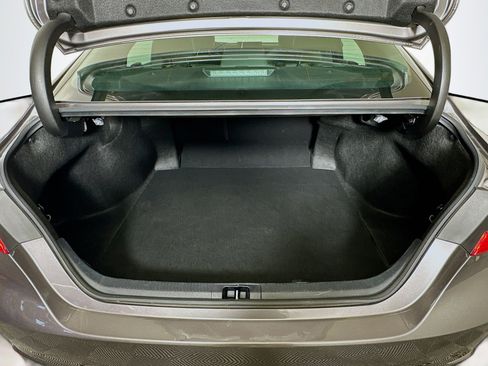 Used 2024 Toyota Camry XSE image 29