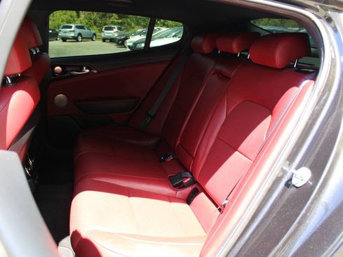 Used 2022 Kia Stinger GT-Line w/ Sun & Sound Package AWD/4WD image 27