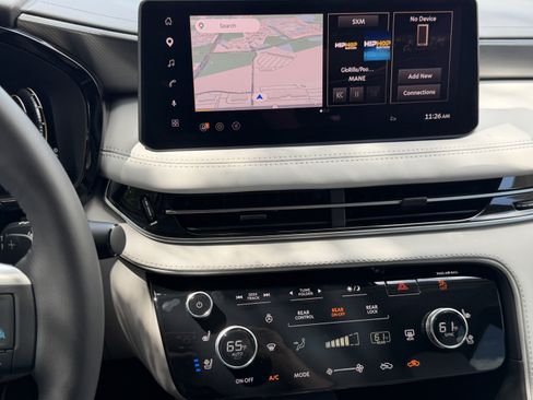 New 2027 INFINITI QX60 Luxe w/ Cargo Package FWD image 22
