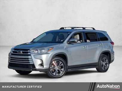 Certified 2019 Toyota Highlander LE