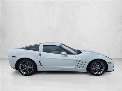 Used 2012 Chevrolet Corvette Grand Sport w/ 3LT Preferred Equipment Group RWD image 4