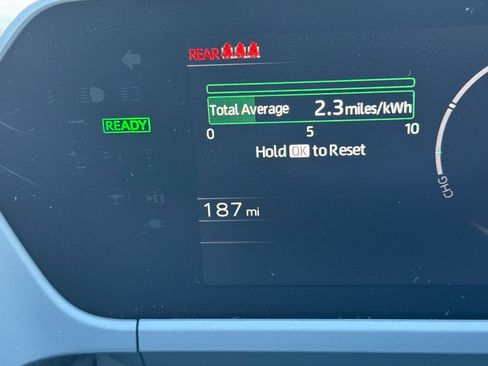 Certified 2025 Toyota bZ4X FWD image 32