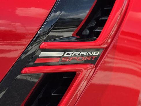 Used 2017 Chevrolet Corvette Grand Sport RWD image 12