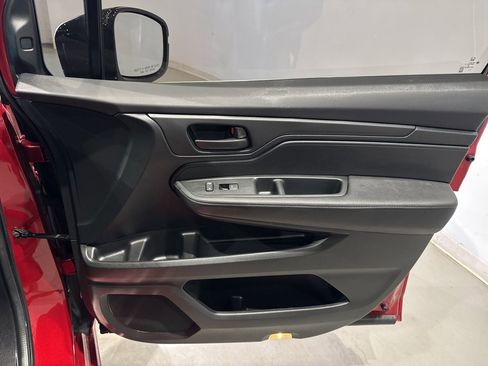 Used 2023 Honda Odyssey Sport image 39