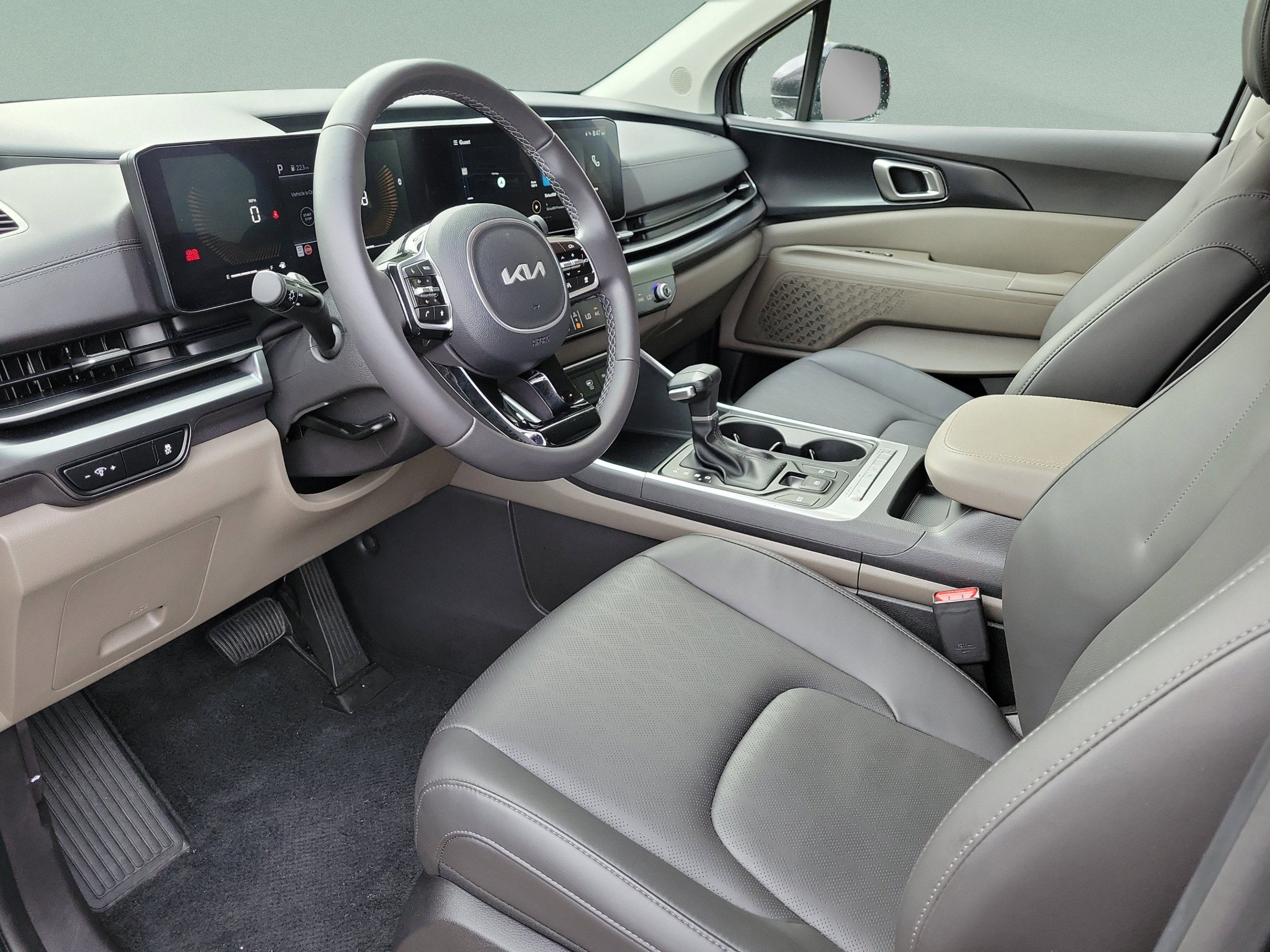 Certified 2026 Kia Carnival FWD image 15