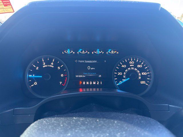 Used 2017 Ford F150 XLT w/ Equipment Group 302A Luxury AWD/4WD image 9