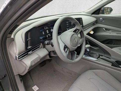 New 2026 Hyundai Elantra SE w/ Cargo Package image 3