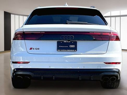 Used 2024 Audi SQ8 Premium Plus w/ Executive Package image 6