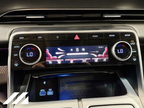Used 2022 Genesis GV80 2.5T Advanced AWD/4WD image 18