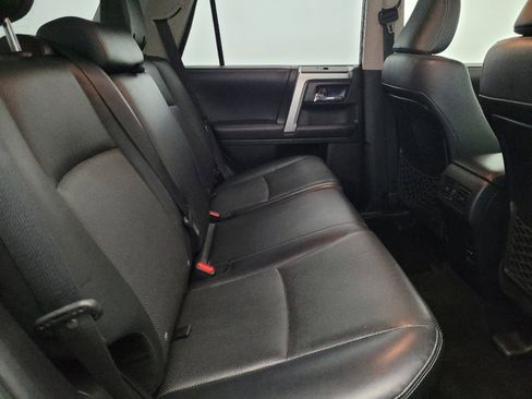 Used 2018 Toyota 4Runner Limited image 19