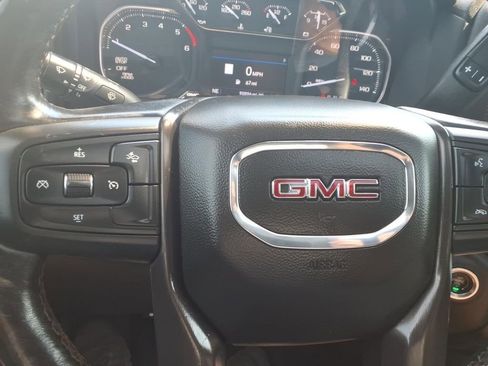 Used 2022 GMC Sierra 1500 AT4 w/ AT4 Preferred Package AWD/4WD image 19