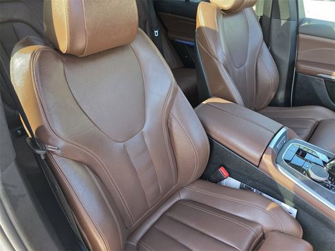 Certified 2022 BMW X5 xDrive40i w/ Premium Package image 28