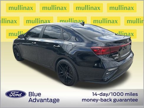 Used 2021 Kia Forte FE image 3