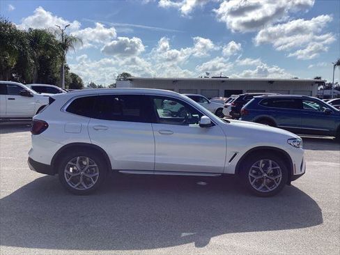 Used 2024 BMW X3 sDrive30i w/ Premium Package RWD image 4