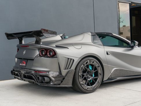Used 2021 Ferrari 812 GTS RWD image 44
