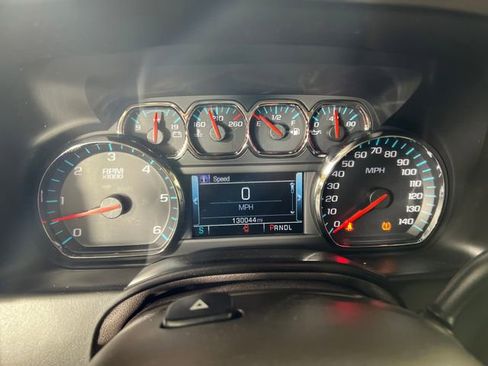 Used 2017 GMC Yukon SLT RWD image 17