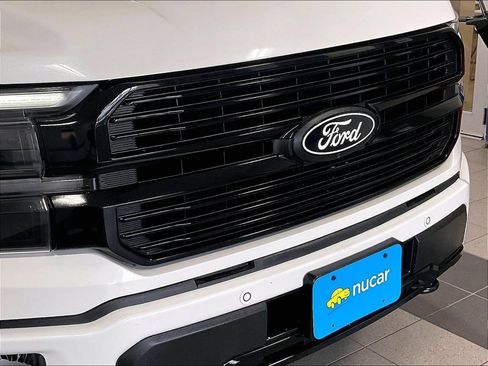 Used 2025 Ford F150 Platinum w/ Equipment Group 702A High AWD/4WD image 33