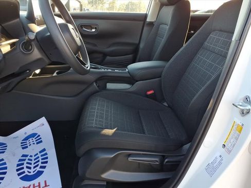 New 2026 Honda HR-V LX image 12
