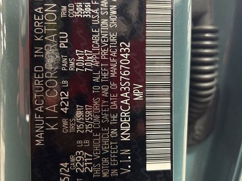 Certified 2025 Kia Seltos EX image 33