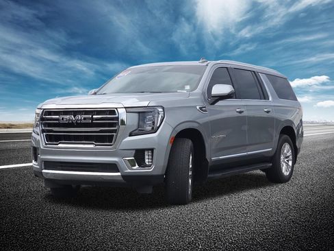 Used 2024 GMC Yukon XL SLT w/ SLT Luxury Package AWD/4WD image 18