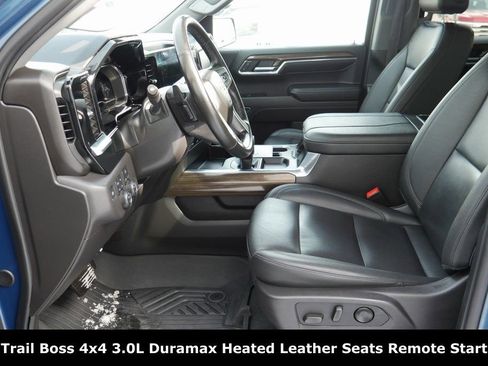 Used 2024 Chevrolet Silverado 1500 LT Trail Boss image 8