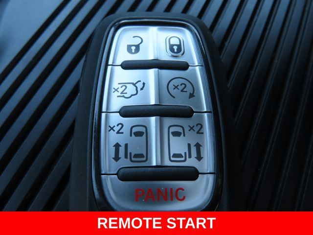 Used 2026 Chrysler Pacifica Limited w/ S Appearance Package AWD/4WD image 42