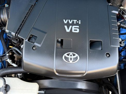 Used 2007 Toyota FJ Cruiser 4WD image 18