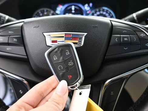 Used 2020 Cadillac CT6 Luxury image 38