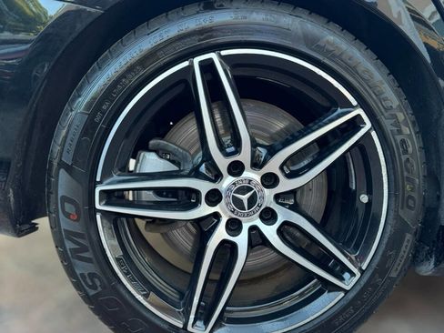 Used 2018 Mercedes-Benz E 400 Coupe w/ Premium 1 Package image 40