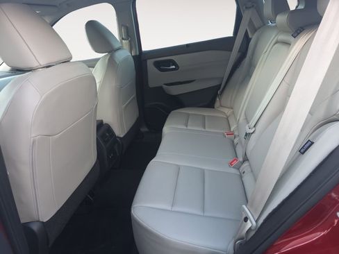 Certified 2024 Nissan Rogue SV w/ SV Premium Package image 13