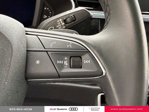 Used 2025 Audi Q3 2.0T Premium w/ Convenience Package AWD/4WD image 23