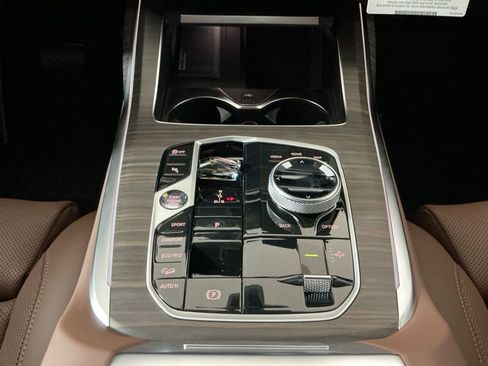 New 2026 BMW X7 xDrive40i AWD/4WD image 13