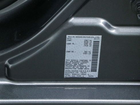 Used 2025 Nissan Altima 2.5 SV FWD image 30