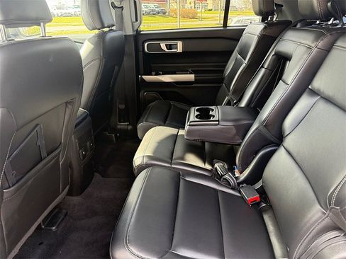 Used 2023 Ford Explorer XLT w/ Equipment Group 202A image 23
