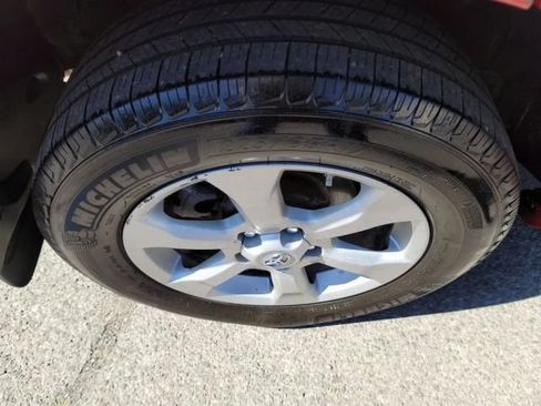 Used 2012 Toyota RAV4 Limited w/ Premium Plus Value Pkg FWD image 32