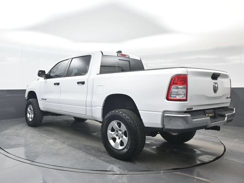 Used 2019 RAM 1500 Tradesman w/ SXT Appearance Group AWD/4WD image 4