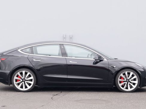 Used 2018 Tesla Model 3 Long Range AWD/4WD image 22