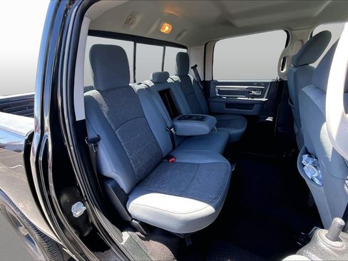 Used 2018 RAM 1500 Big Horn AWD/4WD image 27