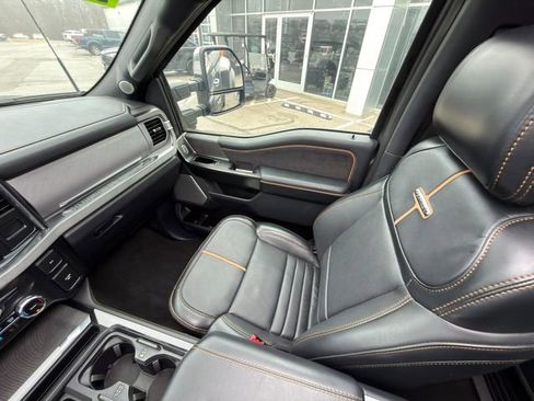 Used 2024 Ford F450 Platinum w/ FX4 Off-Road Package image 28