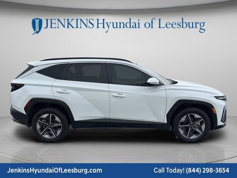 New 2025 Hyundai Tucson SEL AWD/4WD image 3