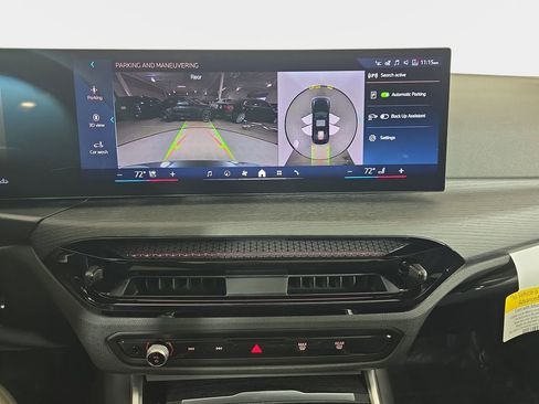 New 2026 BMW 330i xDrive 330i xDrive w/ Premium Package image 20