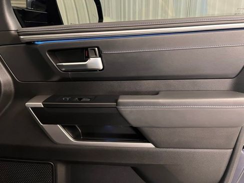 Used 2023 Toyota Tundra Platinum image 21