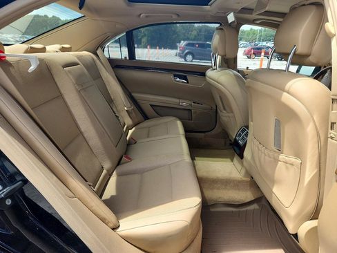 Used 2013 Mercedes-Benz S 550 4MATIC image 7